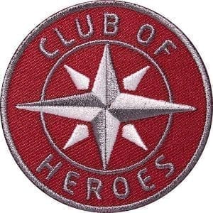 Kompass Outdoor Aufnäher von Club of Heroes. 62 mm Rot