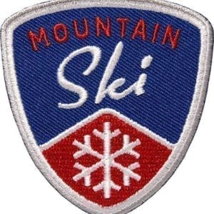 Mountain Ski Wintersport Aufnäher von Club of Heroes. Marine