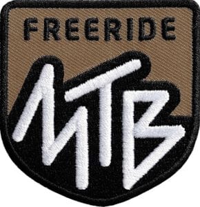 Mtb-Mountainbike-Freeride Aufnäher von Club of Heroes. Hochwertig gestickte Patches wie Aufbügler Bügelbilder Bügelflicken zur Veredelung von Textilien, zum Aufbügeln oder Aufnähen auf Jacken, Kleidung. IM COH Patch-Shop.